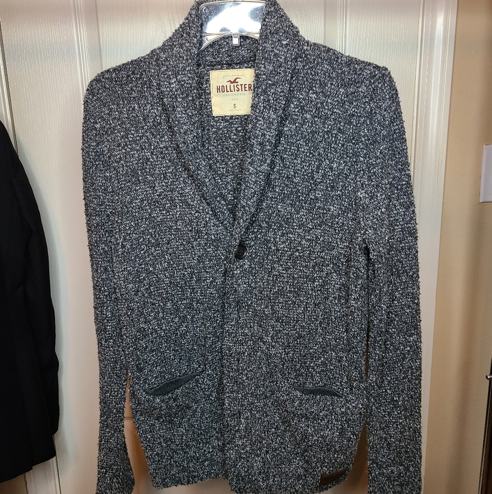 Hollister Cardigan